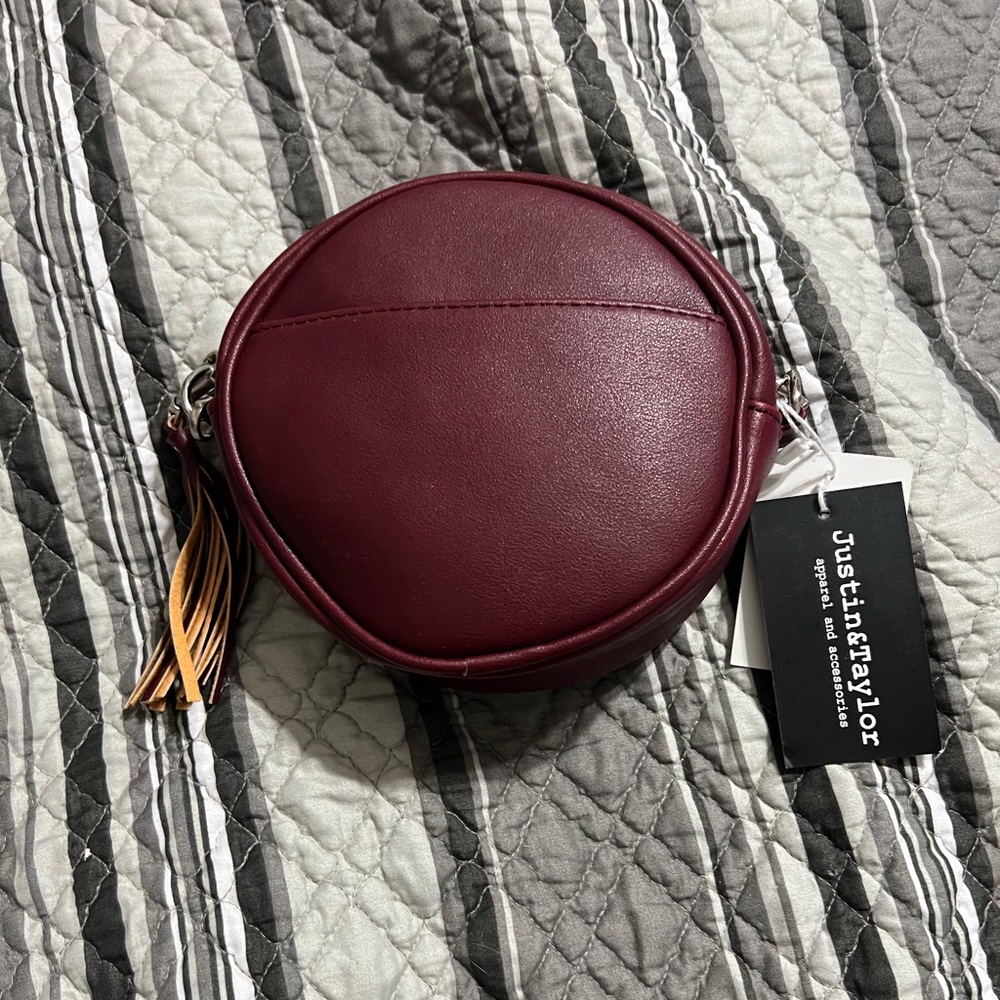 Justin & Taylor Canteen multi wear bag - plum with tassel